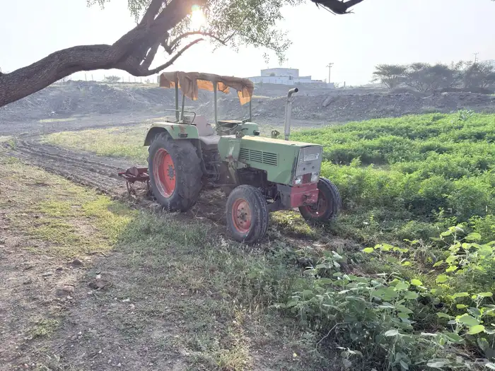 للبيع حراثة فنت 106 7