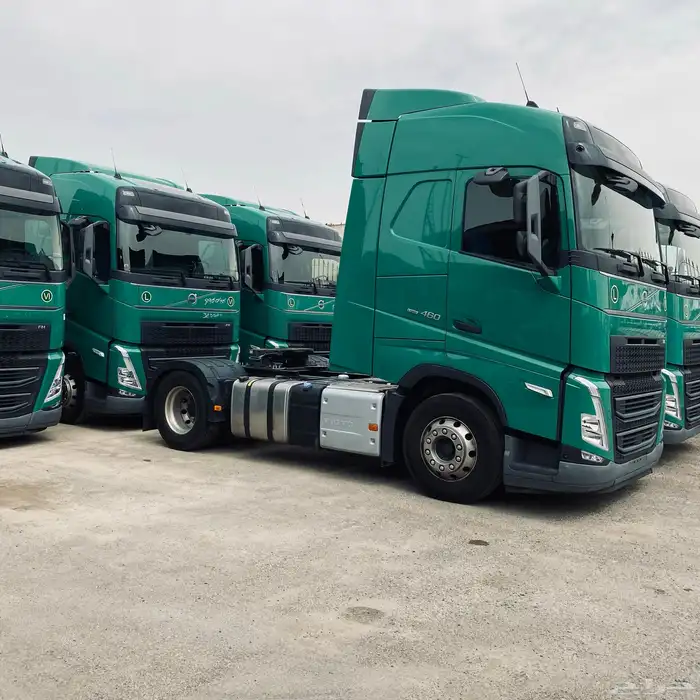 شاحنات 2022 VOLVO 4