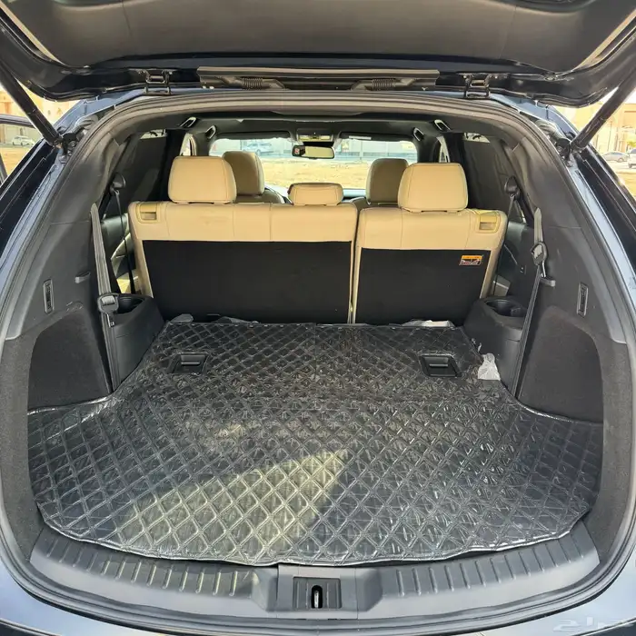 مازدا Cx9 موديل 2022 بحالة الوكالة 10