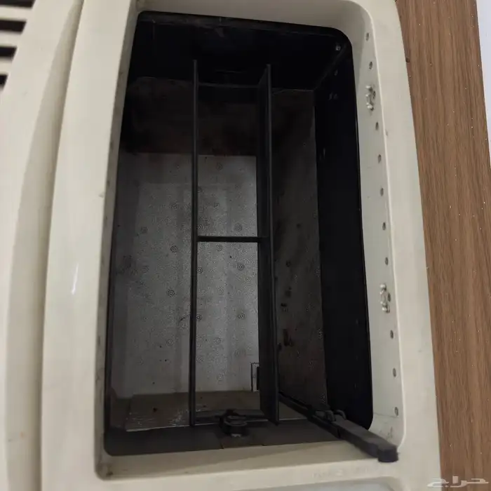 مكيف شباك LG طن ونص شاشة دجتل تبريد عال العال 2