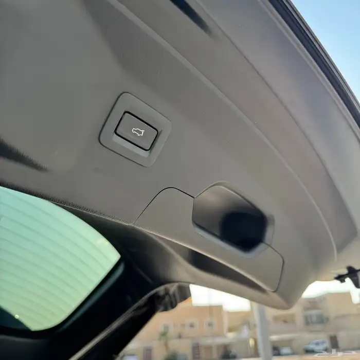 مازدا Cx9 موديل 2022 بحالة الوكالة 11