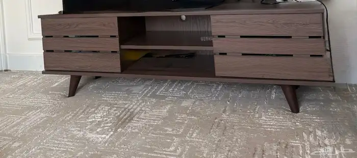 طاولة تلفزيون خشبي 0
