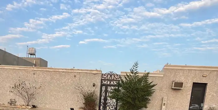 للبيع دور مسلح تصميم استراحة مساحة 780موقع مميز 3