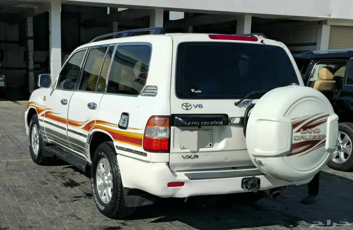 لاندكروزر VXR فل كامل 9