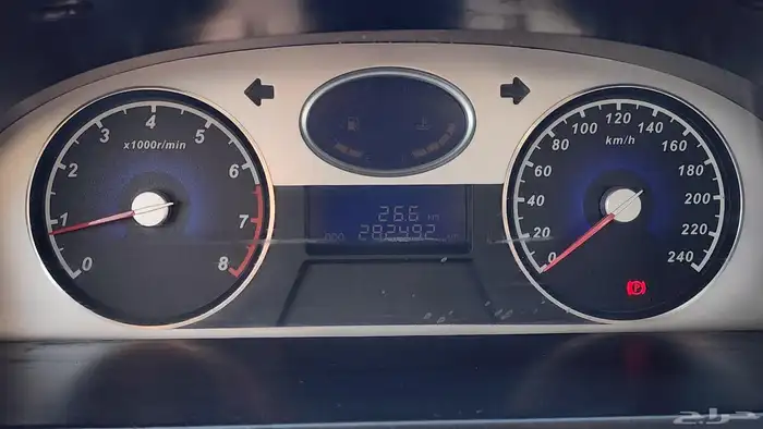 جيلي ايميجراند 7 على الشرط 2014 17