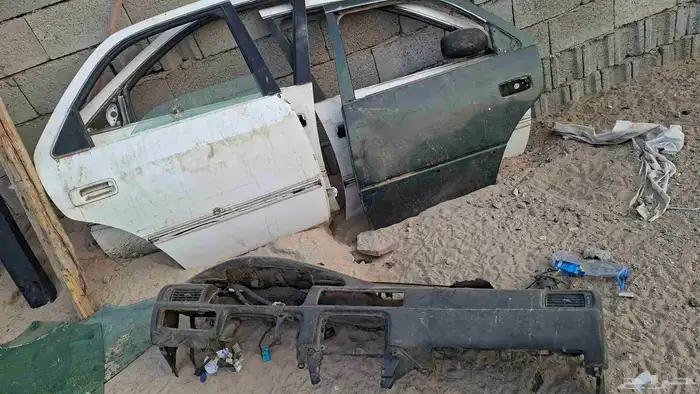 للبيع أبواب كامري من 99 إلى 2002 0