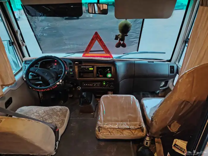 ايجار باص ميتسوبيشي مويل 2009 تكيف فل )) 30 راكب السعر خاص 1