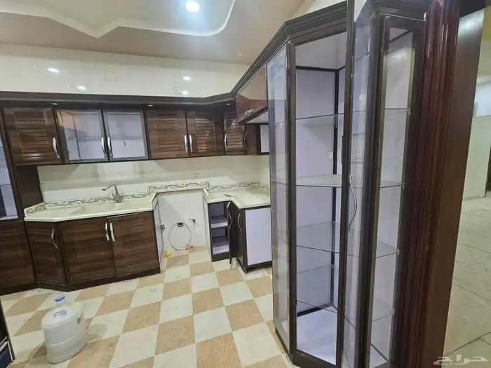 مطبخ مع فرن للبيع مستعجل 1