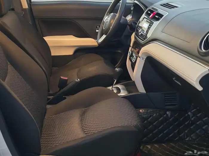 تويوتا راش - 2019 السيارة العائلية الاقتصادية 8