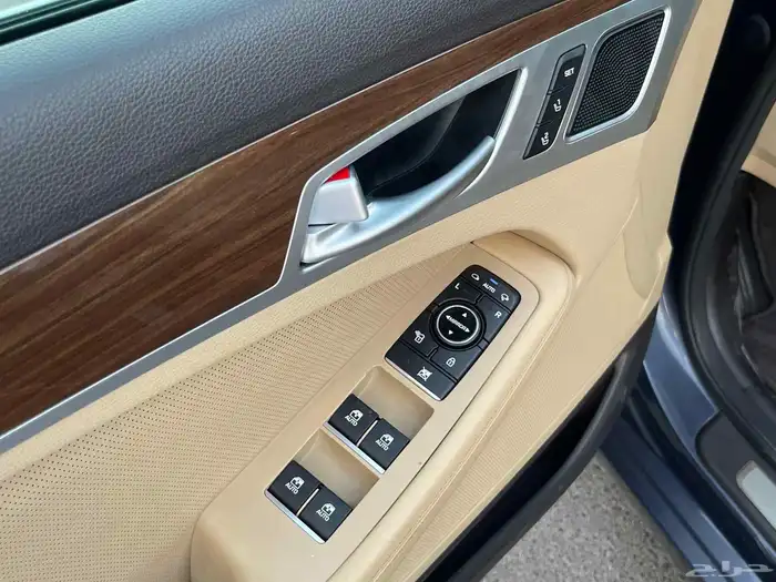 هونداي جنسس 2015 بلاتينيوم G80 سعودي 12