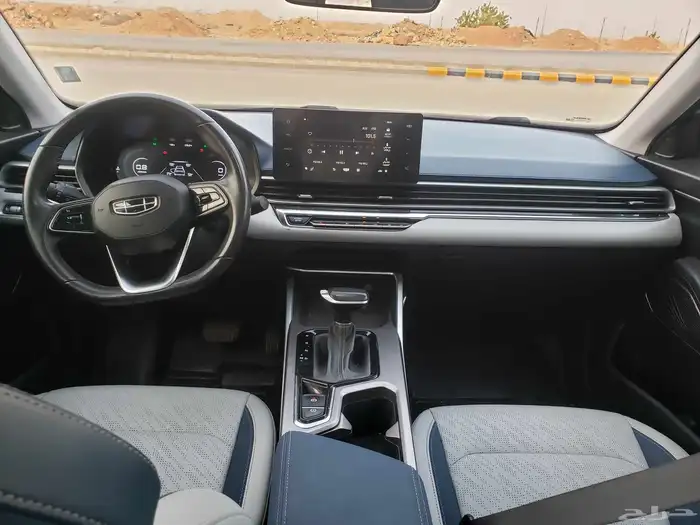 جيلي ام جراند 2023 فل كامل 6