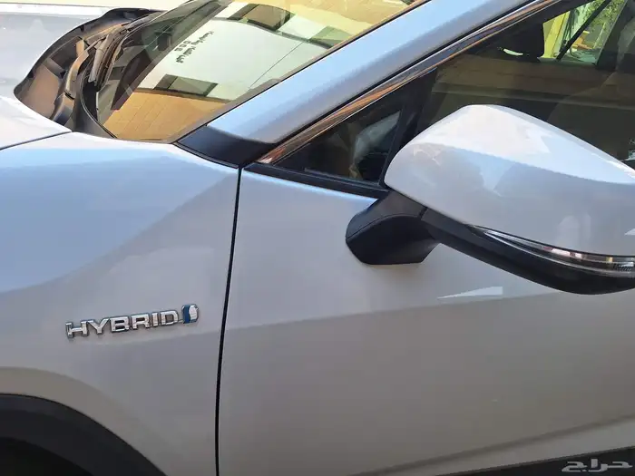 تويوتا راف فور 2024 هايبرد 9