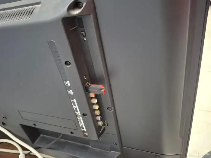 شاشة 65 بوصة 2