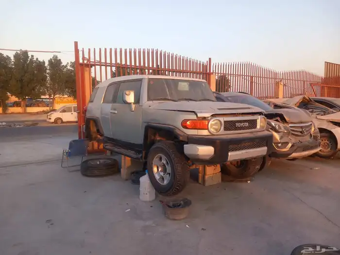 تويوتا اف جي 2008 تشليح قطع غيار 1