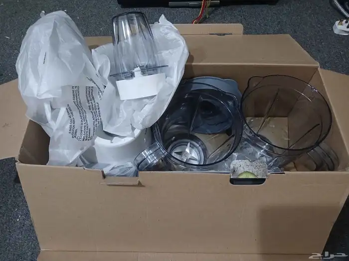 خلاط كينوود 2 دورق مع 2 مطحنه 3