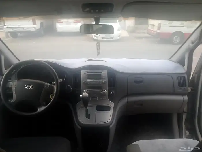 هيونداي H1 11 راكب موديل 2008 فان خاص لون فضي 6