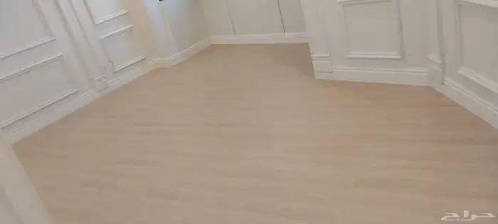 باركيه SPC مقاوم للماء عليه ضمان 10سنوات 0