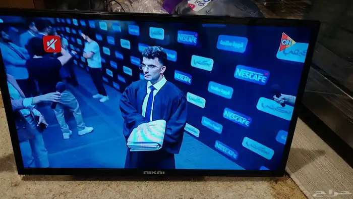 شاشه 32 بوصه 1