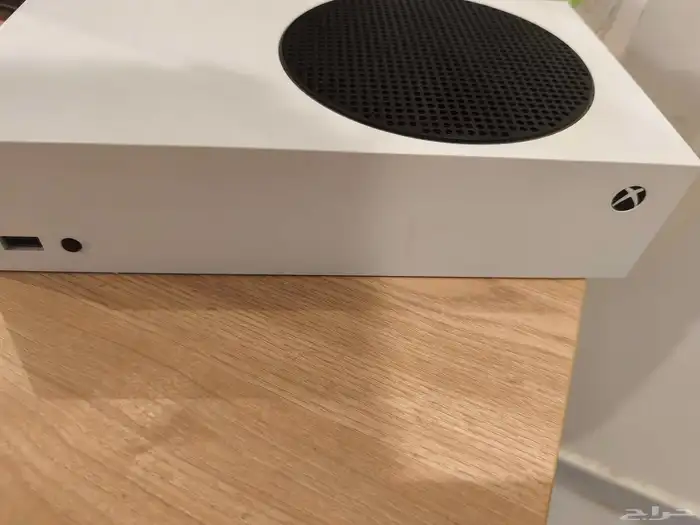 Xbox series s بيع بسعر 800ريال 8