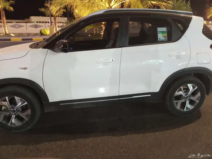 سيارة للتنازل كيا سونيت 2024 4