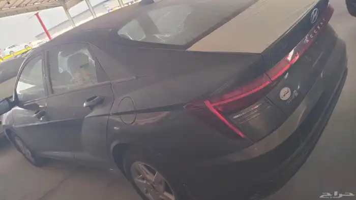 اكسنت فليت 2026 5