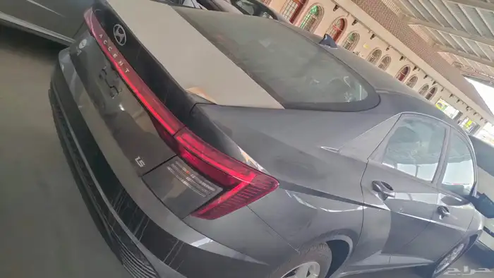 اكسنت فليت 2026 3