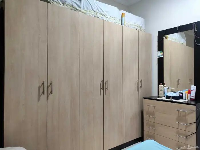 غرفة نوم كاملة 7 قطع للبيع 3