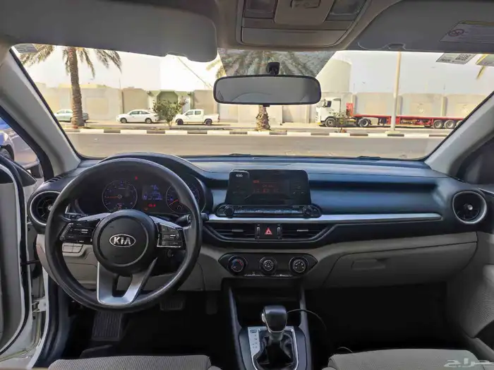 للبيع سيراتو 2021 البدي وكاله معاد السمكه تحت الباب يمين 6