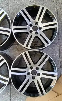 جنوط دوج تشارجر كرايسلر2014 مستعمل أصلي وكالة 1