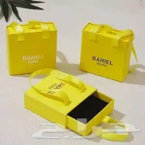 مطبعة طباعة بوكسات اكياس بكج عبايات اكواب كوب ستيكر لوحات 1