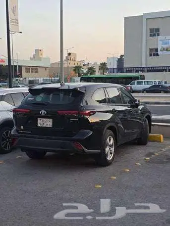 Toyota Highlander 2021 Hybrid LE 1