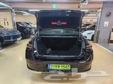 BMW الفئة السابعة 750e xDrive إصدار Design Pure Excellence 4