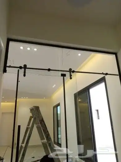 تركيب زجاج سيكوريت قواطع مكاتب 17