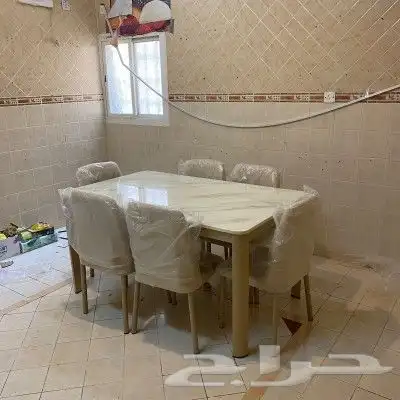 طاولات رخام او خشب ماليزي توصيل وتركيب 11