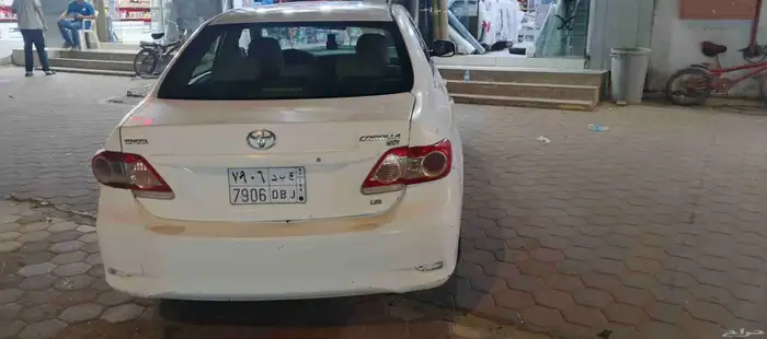 2013 automatic Toyota Corolla 2