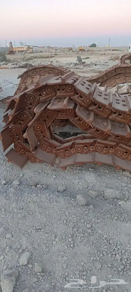 جنازير متنوعه كتر وكوماتسو 5