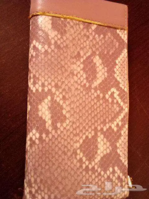 محفظة نسائية أنيقة جلد صناعي بنقشة الثعبان 2