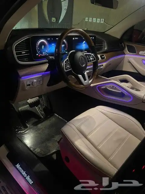 مرسيدس GLE450 موديل 2021 فل كامل 6 سلندر ماشي فقط 18500 كم 27