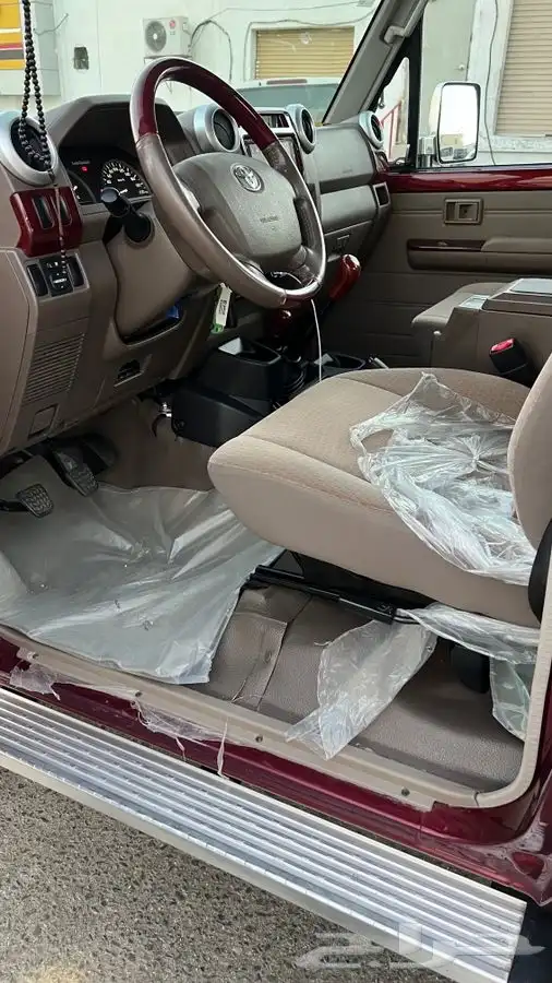 ربع بريمي 2018 وكاله اللون عنابي 9