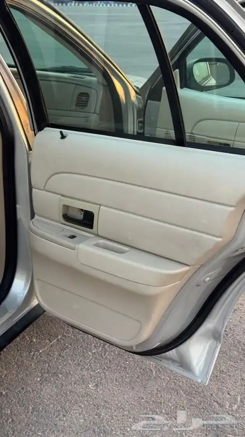 فورد بوليسي 2012 عداد قليل 13