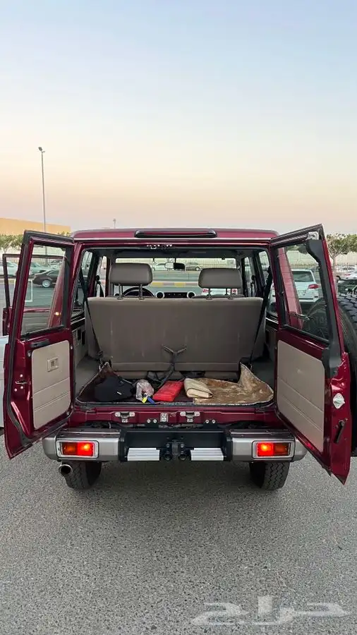 ربع بريمي 2018 وكاله اللون عنابي 11