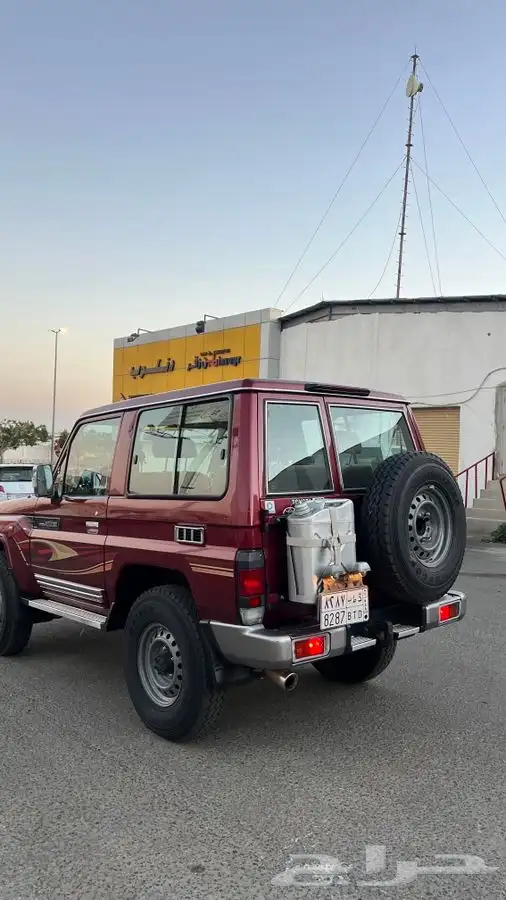 ربع بريمي 2018 وكاله اللون عنابي 1