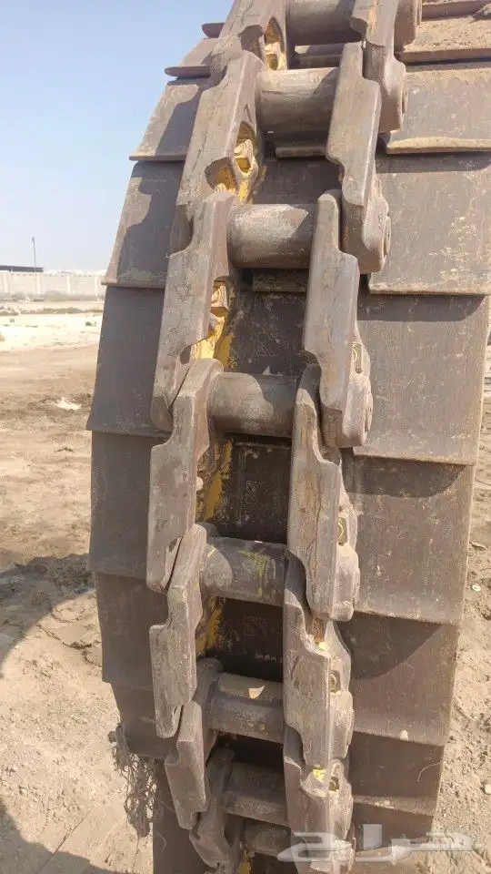 جنازير متنوعه كتر وكوماتسو 0