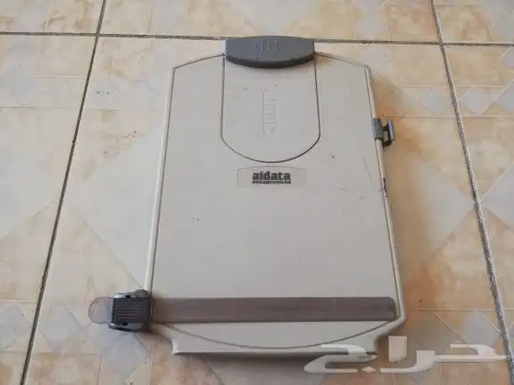 قطعة ب 5 ريال 28