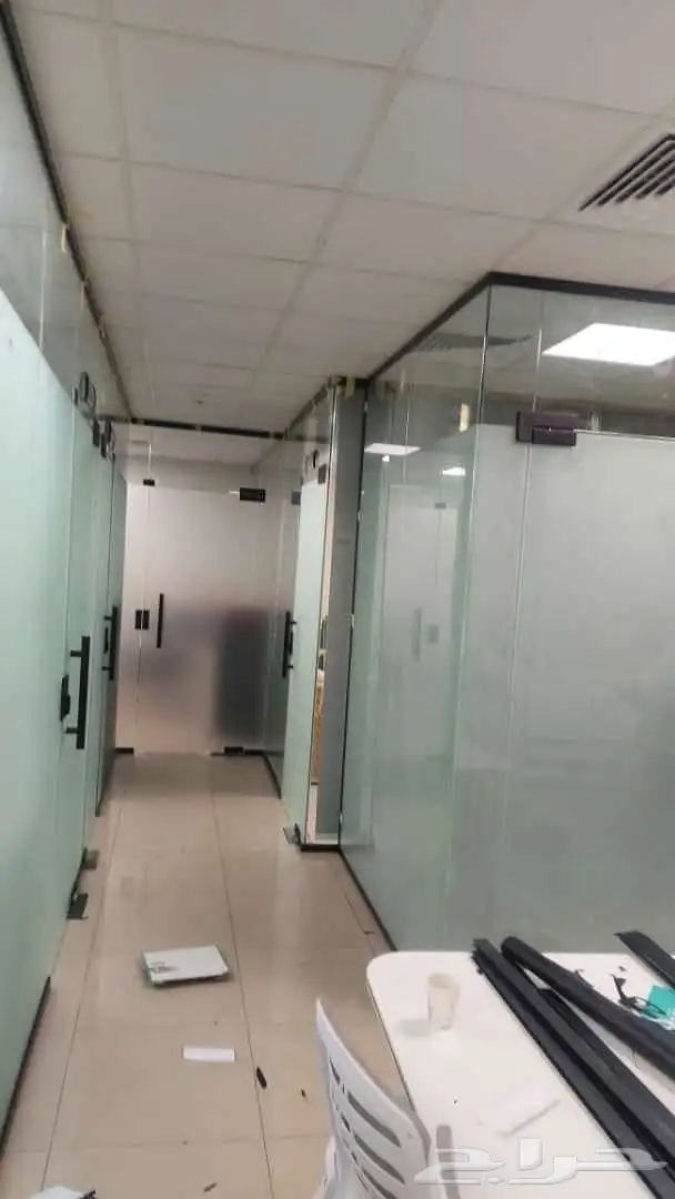 تركيب زجاج سيكوريت قواطع مكاتب 19