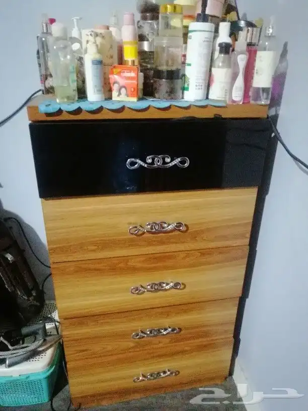 السلام عليكم أغراض نظيفة جدا للبيع الطايف 8