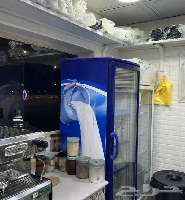 كوفي بجميع اغراضه للبيع السعر مغري 1