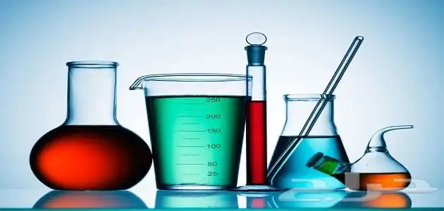 معلم علوم وكيمياء جامعي وتحصيلي 0