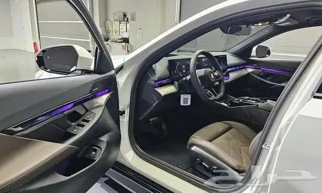 BMW 520I M Kit 2025 استيراد كوريا - معرض العصيمي 5
