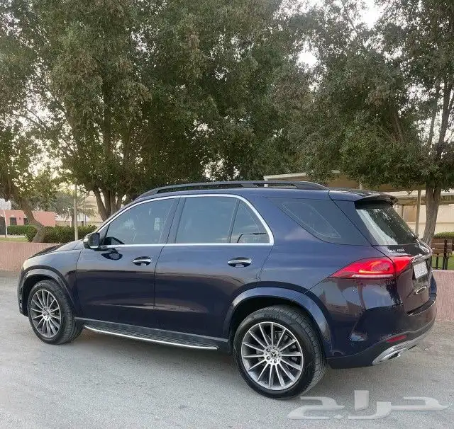 مرسيدس GLE450 موديل 2021 فل كامل 6 سلندر ماشي فقط 18500 كم 10